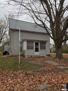 103 N 4th St, La Harpe, IL, 61450