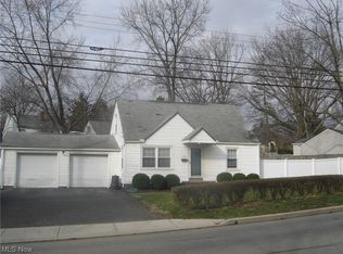2241 38th St NW, Canton, OH