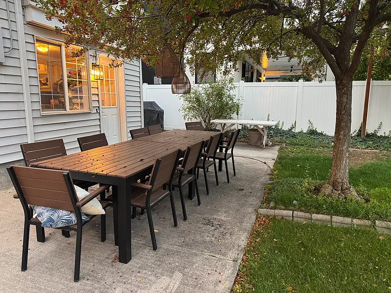 2206 S 1900 E — Photo 8