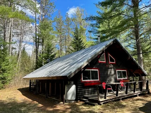 1001 Roundhouse Road, Carrabassett Valley, ME 04947
