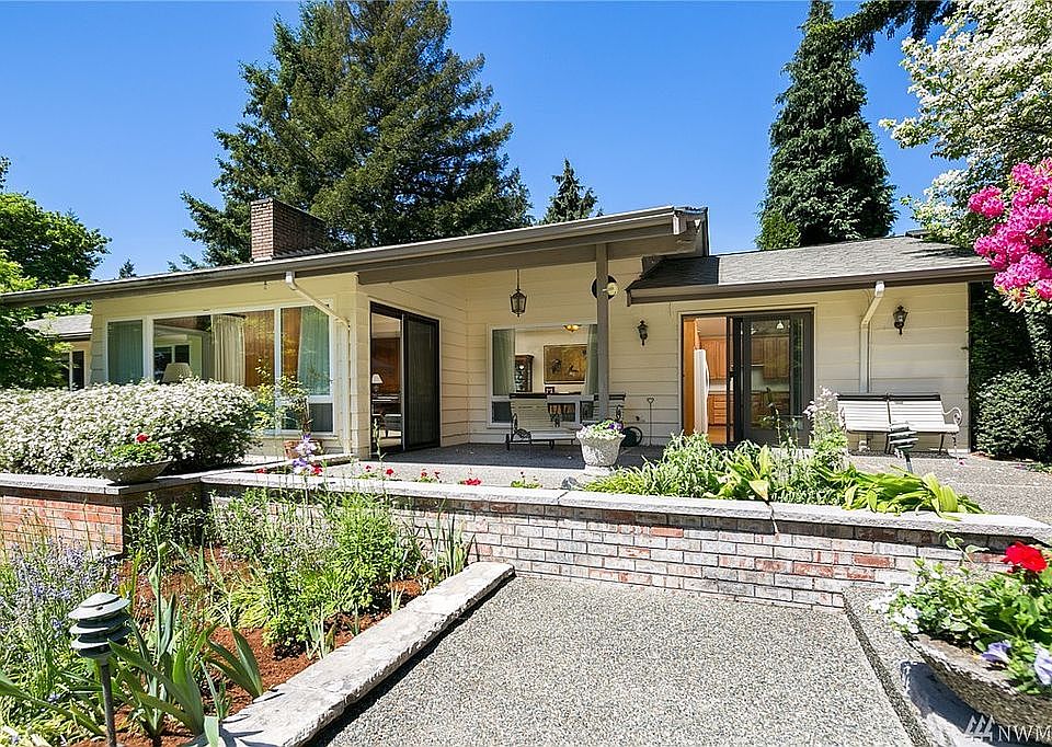 2nd image of 18804 46th Ave NE