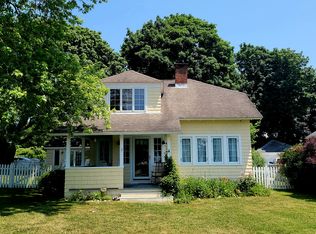 3 Highland Ter, Madison, CT 06443