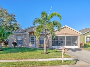 2493 Saint Johns Ln, Melbourne, FL 32935