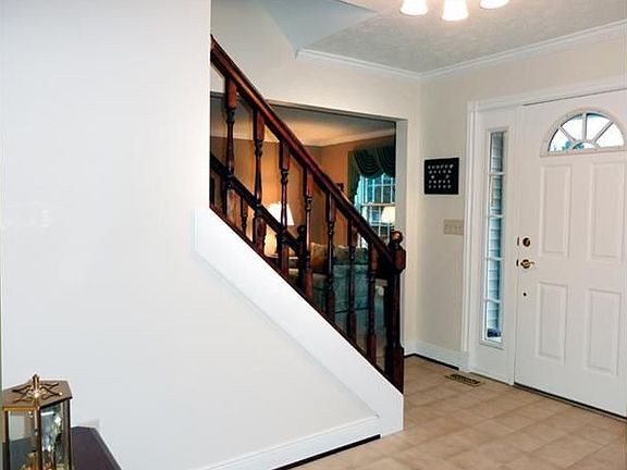 3rd image of 146 Eaglesfield Way