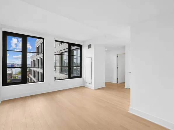 499 President Street image 2 of 37