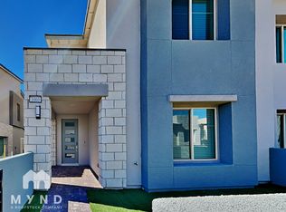 600 N Carriage Hill Dr #1060, Las Vegas, NV 89138