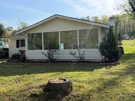 3rd image of 795 Raccoon Creek Rd