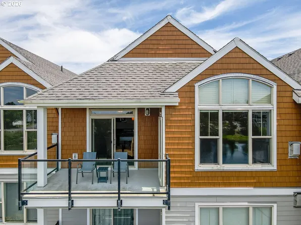 1000 N Holladay Dr Unit 408, Seaside, OR 97138