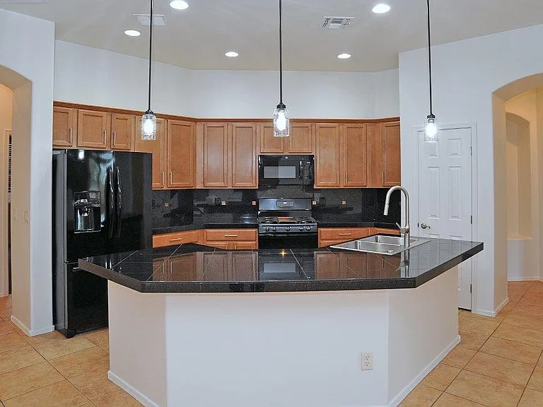 12547 N New Reflection Dr — Photo 5