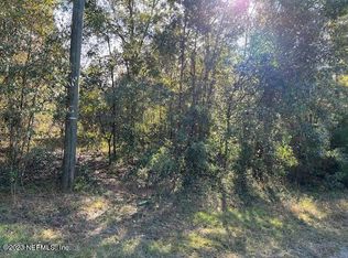 307 5th Way, Interlachen, FL 32148