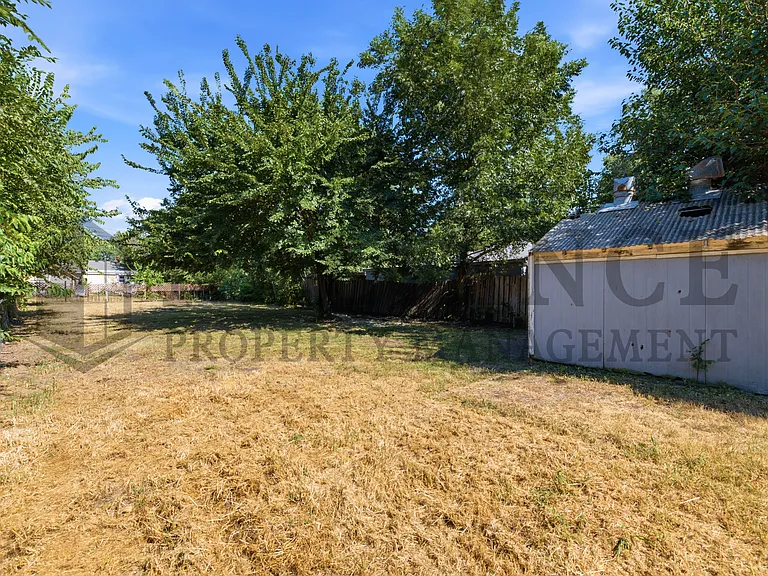 432 S Osage St — Photo 11