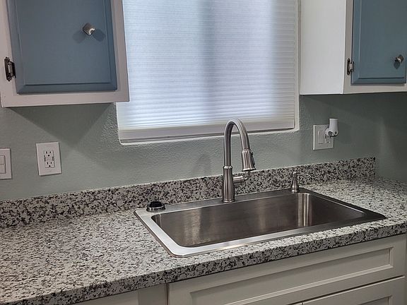 5th image of 1400-1402 Cavallo Rd #1402-03