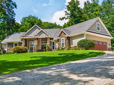 8700 W Georgetown Rd, Columbus, IN, 47201