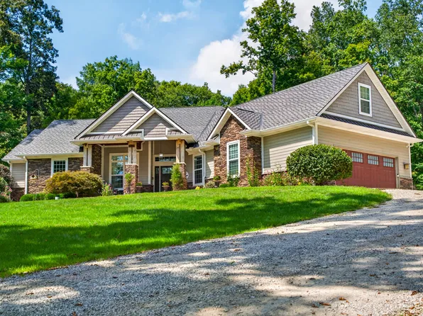 8700 W Georgetown Rd, Columbus, IN 47201