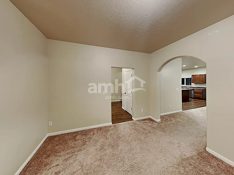 294 W Rocky Creek Way — Photo 6