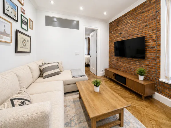 37 King Street image 1 of 7