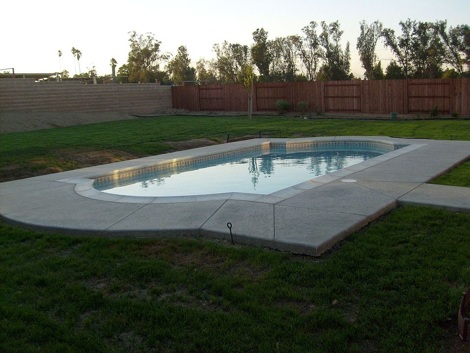 2nd image of 11378 Farmers Ct