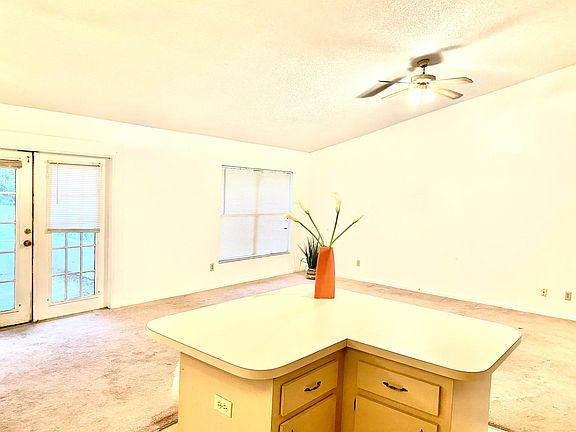 5th image of 4030 Lehman Ct