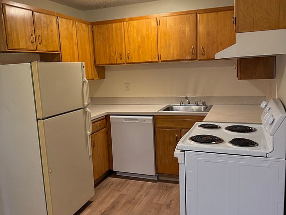 2nd image of 4417 S 12th St APT 6