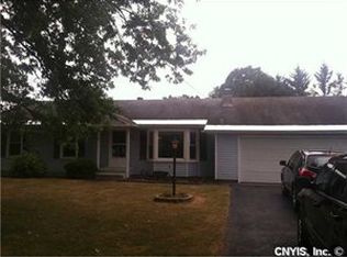 4 Riverside Dr, Camden, NY 13316