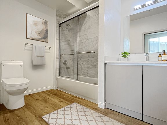 5th image of 8715 Tobias Ave APT 305