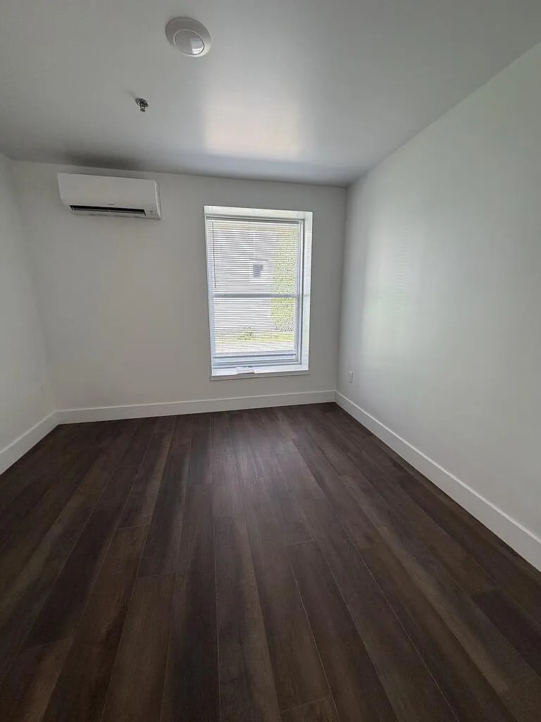 1 bed, 1.0 bath, 520 sqft, $1,100 — Photo 3