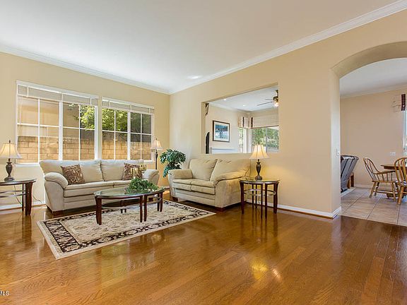 3rd image of 623 Camino Del Lago