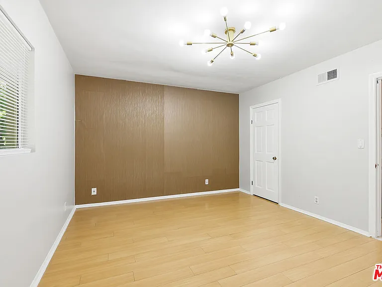 11410 Canton Dr — Photo 20