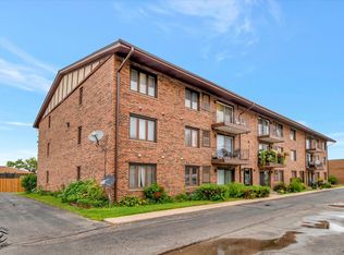 7207 W 78th St APT 1C, Bridgeview, IL 60455