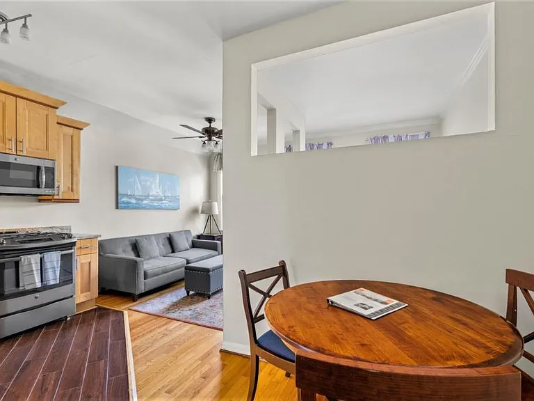 11 2nd St NE #308 — Photo 15