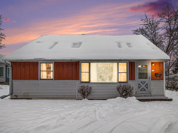 210 Oakhurst Ave, Kalamazoo, MI 49001