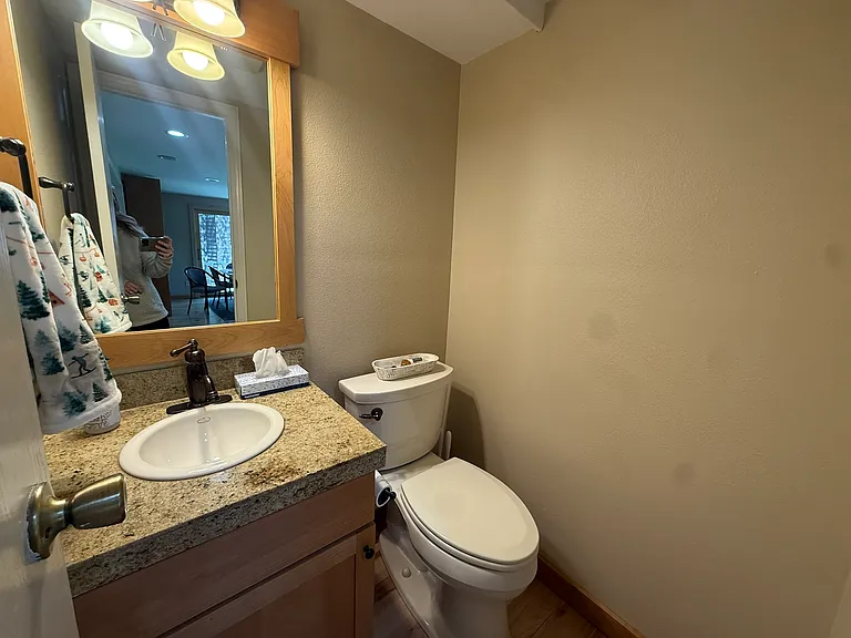 1250 Mesa Dr — Photo 14