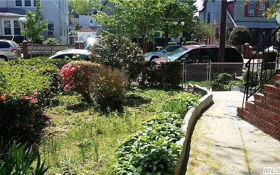 4th image of 2545 Humphrey St