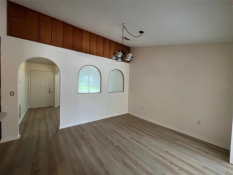 821 Marquis Ct — Photo 7