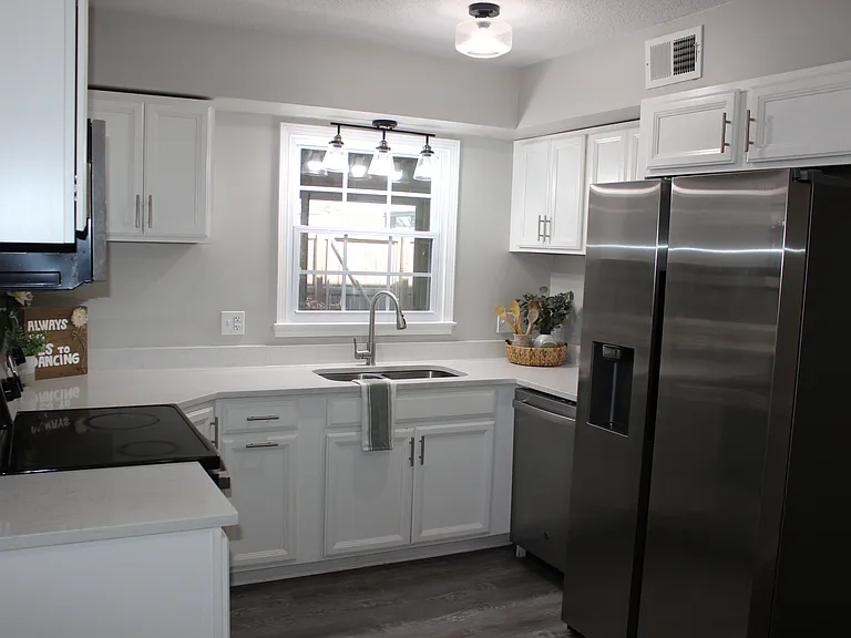 4841 Tower Rd #C — Photo 5