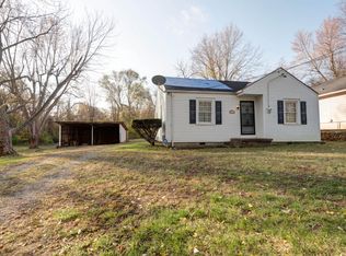 1222 W Kerr St, Springfield, MO 65803