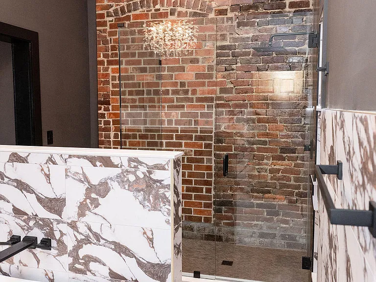 275 S Limestone St #140 — Photo 11