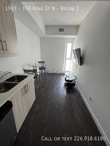 1903 King St N #2 Photo 1