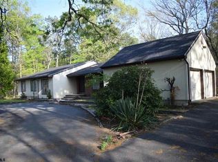 8 Kings Way, Egg Harbor Township, NJ 08234