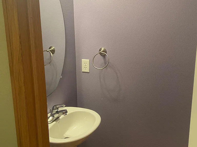 1146 SE Village View Ln — Photo 8