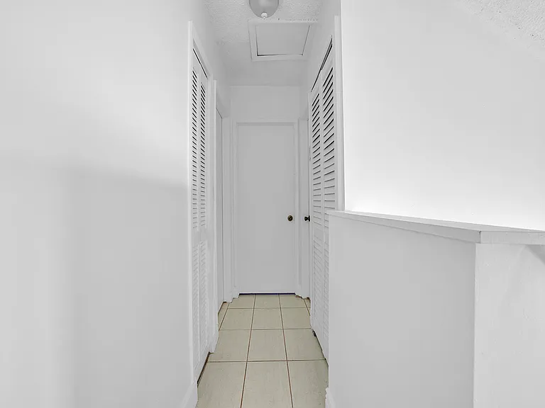 9702 NW 5th Ln #9702 — Photo 12