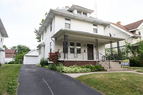 3906 Drexel Dr photo 1