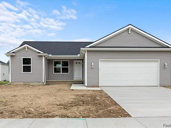 3133 Daisy Way, Burton, MI 48519