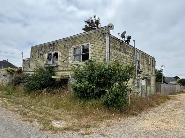 442 Scenic Dr, Loleta, CA 95551