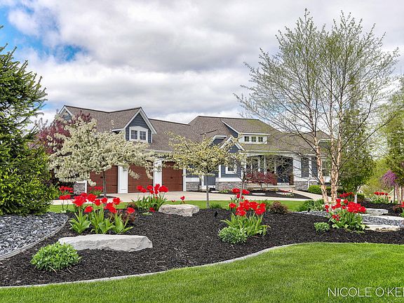 5th image of 608 Stonehenge Dr SW
