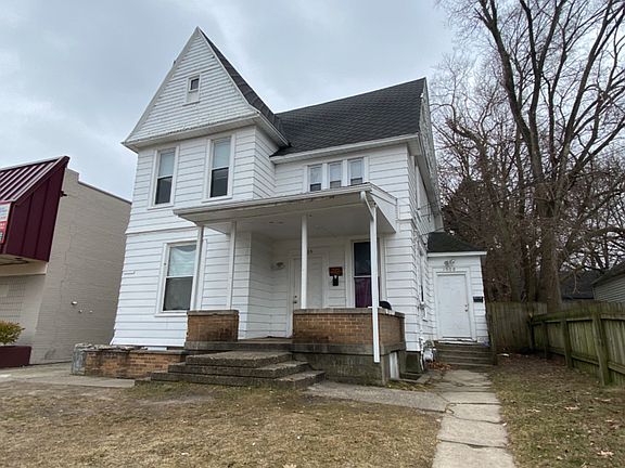 4th image of 1008 Martin Luther King Junior St