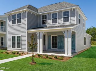 303 Glenrose Ave #34, Ocean Springs, MS 39564