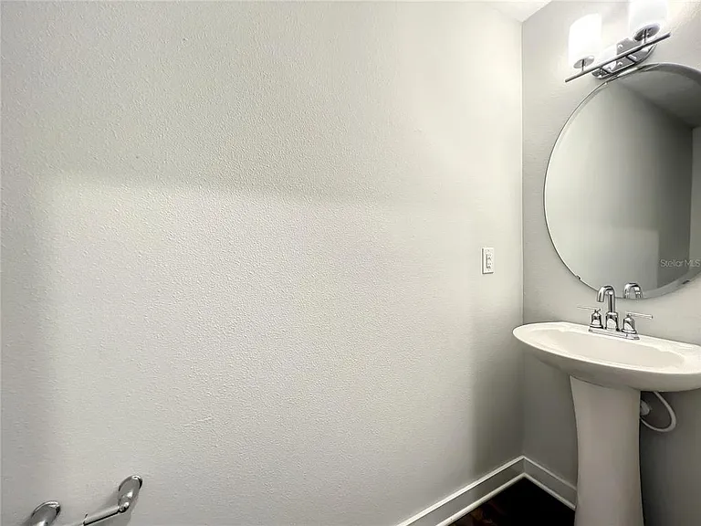 3715 W Wisconsin Ave #3 — Photo 35