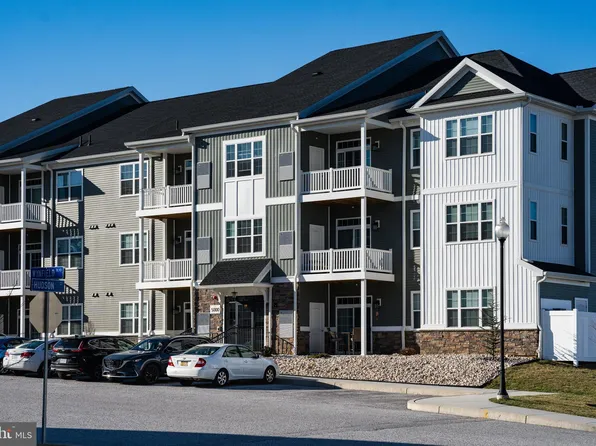 3002 Rowen Ct, York, PA 17403