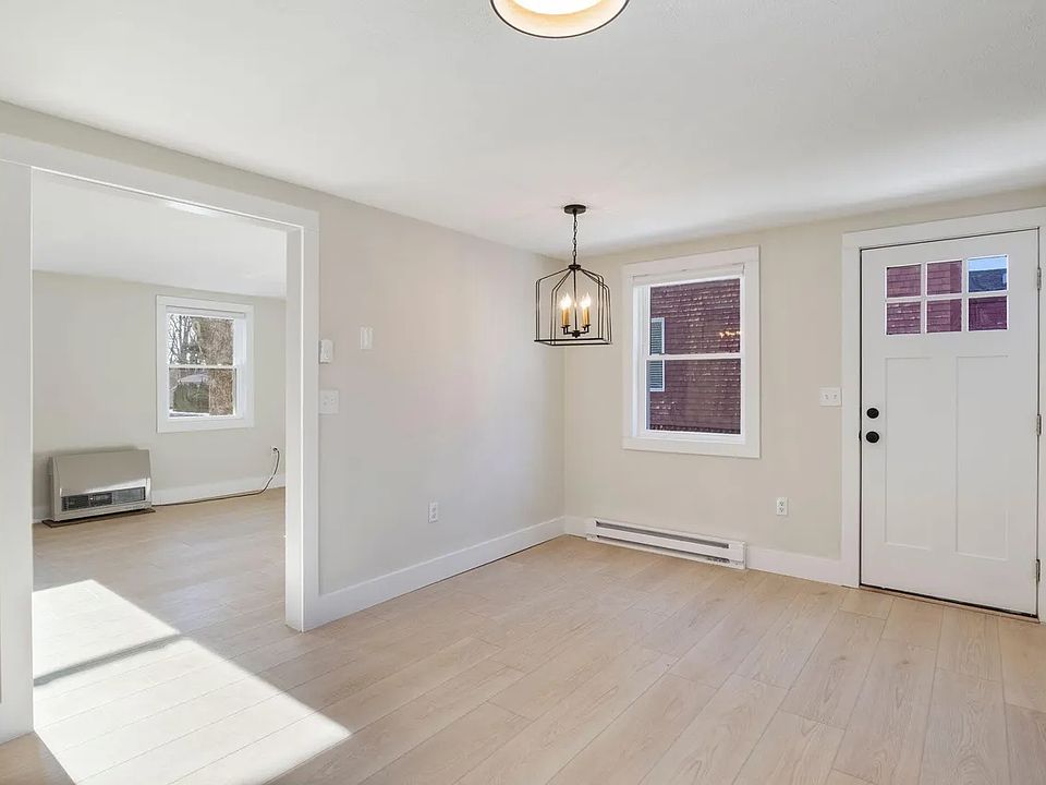 1st image of 64 Woodlawn Ave #64